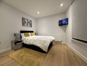 1 bedroom, iron/ironing board, free WiFi, bed sheets