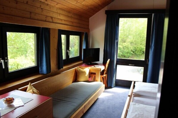 Room - Leitgebhof (Innsbruck)