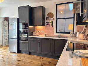 Fridge, microwave, oven, dishwasher