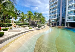 Pool - Laguna Beach Resort 1 - Pool Access (เมืองพัทยา)