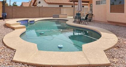 Charming house with Pool, WiFi and AC in fantastic East Mesa