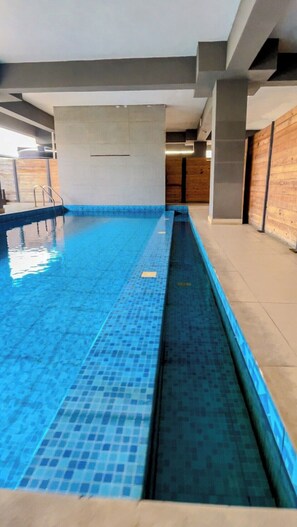 Apartment, 2 Bedrooms, Balcony, City View | Pool | Outdoor pool - Luxurious 2-bedroom Apartment in Lagos With City View (Lagos)