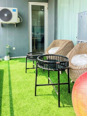 Apartment, 2 Bedrooms, Balcony, City View | Exterior - Luxurious 2-bedroom Apartment in Lagos With City View (Lagos)