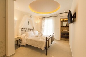 1 quarto, escrivaninha, ferros/tábuas de passar roupa, Wi-Fi de cortesia