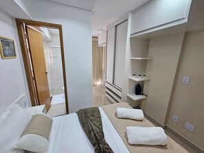 1 bedroom, iron/ironing board, free WiFi, bed sheets - Beautiful 1 bedroom flat next to Flamboyant Shopping Mall (Alto da Glória Goiânia)