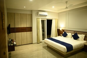 Premium Room, City View