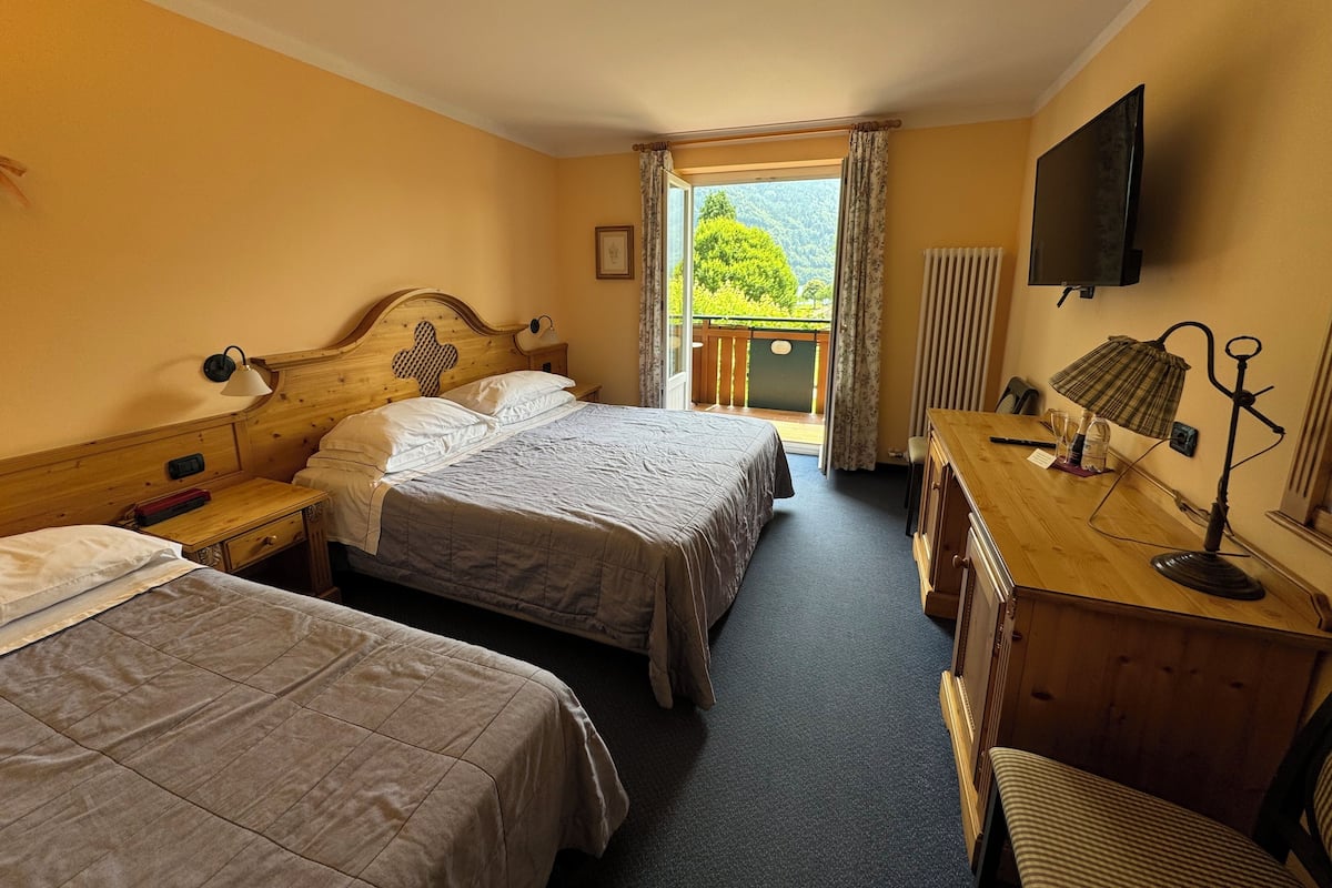 Tripla Comfort, balcone, vista lago | Wi-Fi gratuito