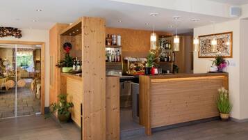 Bar (in der Unterkunft)