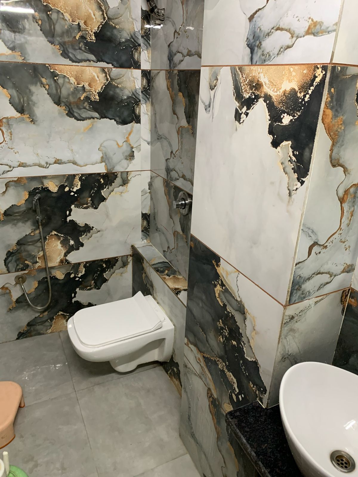 Camera Deluxe | Bagno | Doccia, soffione a pioggia, set di cortesia firmato, asciugamani