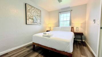 1 bedroom, free WiFi, bed sheets