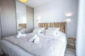 3 Schlafzimmer, BĂŒgeleisen/BĂŒgelbrett, WLAN, BettwĂ€sche