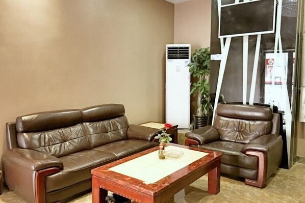 Unclassified image, 1 of 25, button - Yijia Business Hotel (Shanghai)