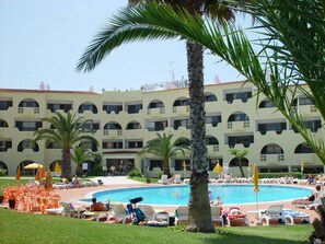 Pool - Apartment Max Tropical  by Sunnyway (Albufeira)