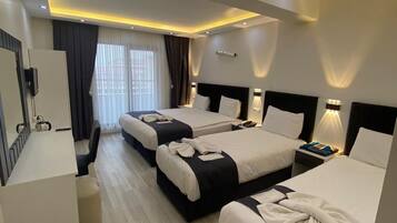 Laptop workspace, free WiFi