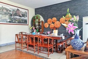 Unclassified image, 2 of 21, button - Danxia Shanyang Yuancun Inn (core scenic spot) (Renhua)