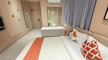 Luxury Suite | 1 bedroom, free WiFi