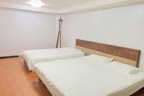 Room - Huike Hostel (Shanghai)