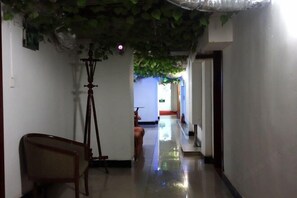 Interior - Huike Hostel (Shanghai)