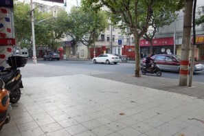 Self parking - Huike Hostel (Shanghai)