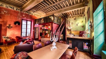 Romantic Apartment, Ensuite (Un Autre Monde) | Lounge