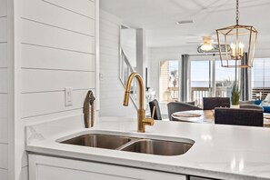 Dining - Ramsgate 65 | Renovated Gulf-Front Escape (Panama City Beach)