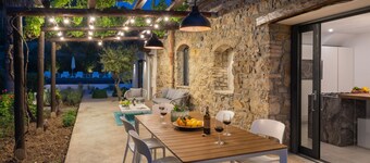 Villa Charme 6 by Massimo Villas