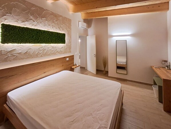 2 Schlafzimmer, Reisekinderbett, kostenloses WLAN