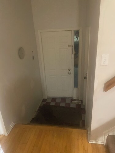 Orleans Comfort Room