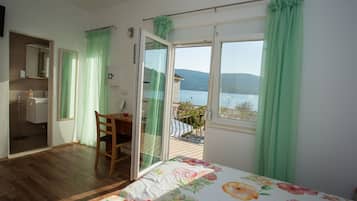 3 dormitorios, tabla de planchar con plancha, wifi gratis y ropa de cama