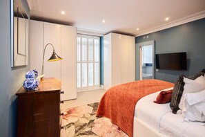 Apartment | 1 bedroom - The Chelsea Gem - Charming 1bdr With Balcony (London)