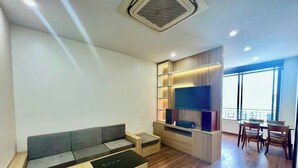 ดีลักซ์อพาร์ทเมนท์ | มินิบาร์ฟรี, โต๊ะทำงาน, Wi-Fi ฟรี