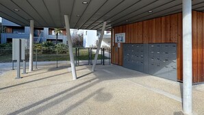 Uklassifisert bilde, 2 av 18, knapp