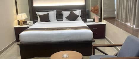Superior Suite, City View | 1 bedroom, soundproofing, iron/ironing board, free WiFi