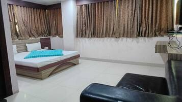 Classic Double Room | Free WiFi