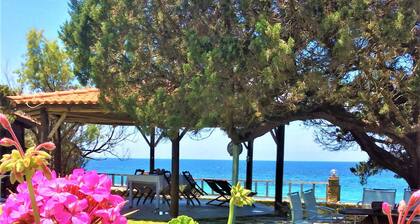 Sea & Garden View Apartment at Genari Beach