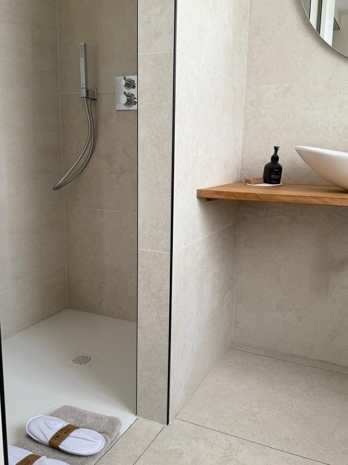 Superior Triple Room, City View