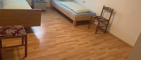 3 Schlafzimmer, WLAN, Bettwäsche