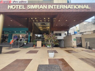 HOTEL SIMRAN INTERNATIONAL