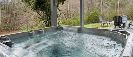 Baignoire à remous extérieure