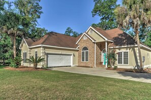 House (3 Bedrooms) | Interior - Midway House by Sunbury Channel - Walk to Marina! (Midway)