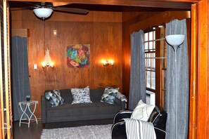 House | 3 bedrooms, Internet - Walk to Downtown Scene (Lafayette)