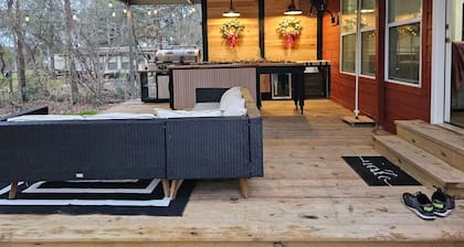 Whiskey Bay Hideaway Your Riverside Escape