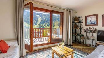 21-inch flat-screen TV with cable channels