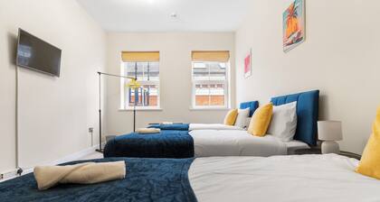 Two bed apartment by LURXURY STAYS