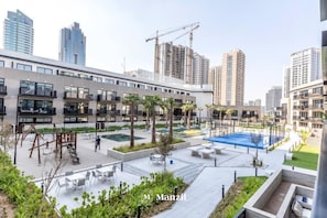 Room - Studio in JVC 5-star Amenities Near Circle Mall (Dubai)