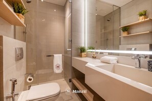 Apartment | 1 bedroom - Studio in JVC 5-star Amenities Near Circle Mall (Dubai)