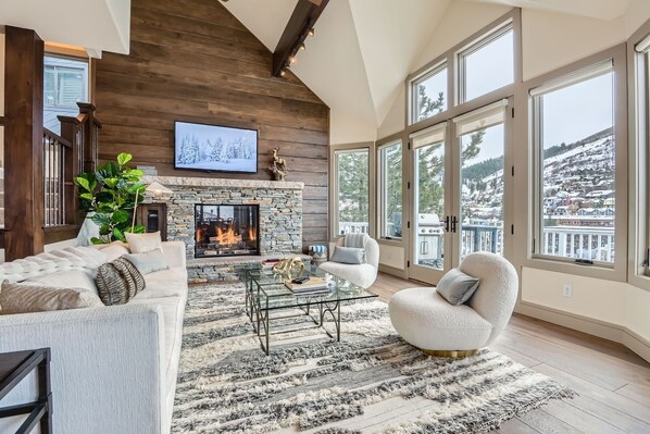 Living area - 311 Ontario Mountain Majesty 5 Bedroom Home (Park City)