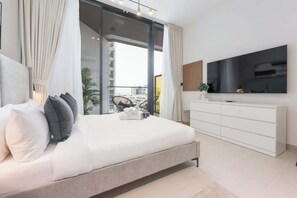 Iron/ironing board, WiFi