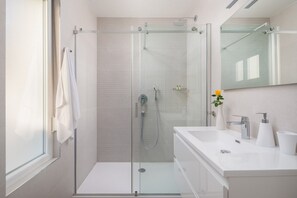 Hair dryer, towels