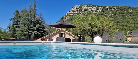 Piscine extérieure